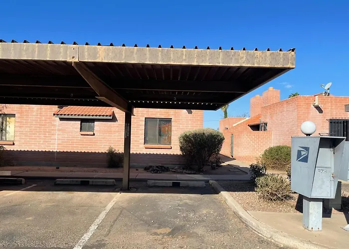 2br 2bath With Pool & Fireplace Tucson